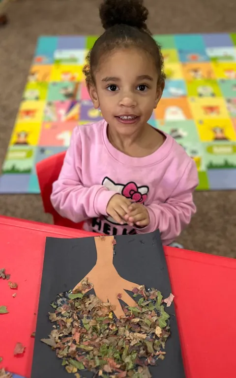 Kids doing crafts at daycare